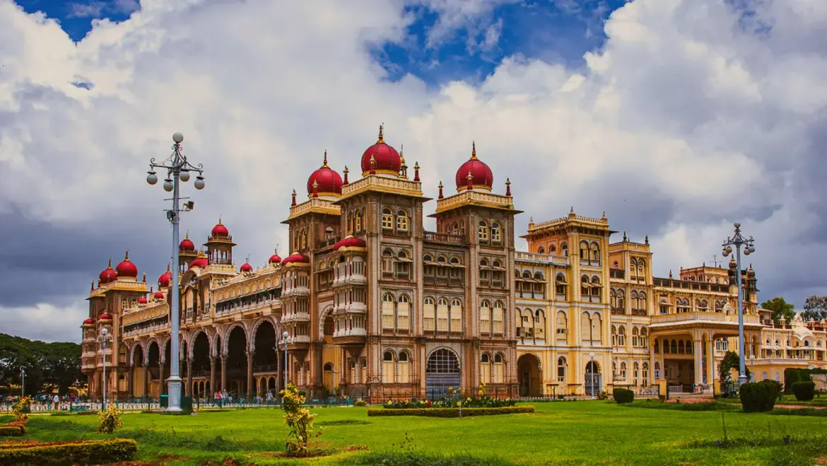 Karnataka Tour Packages